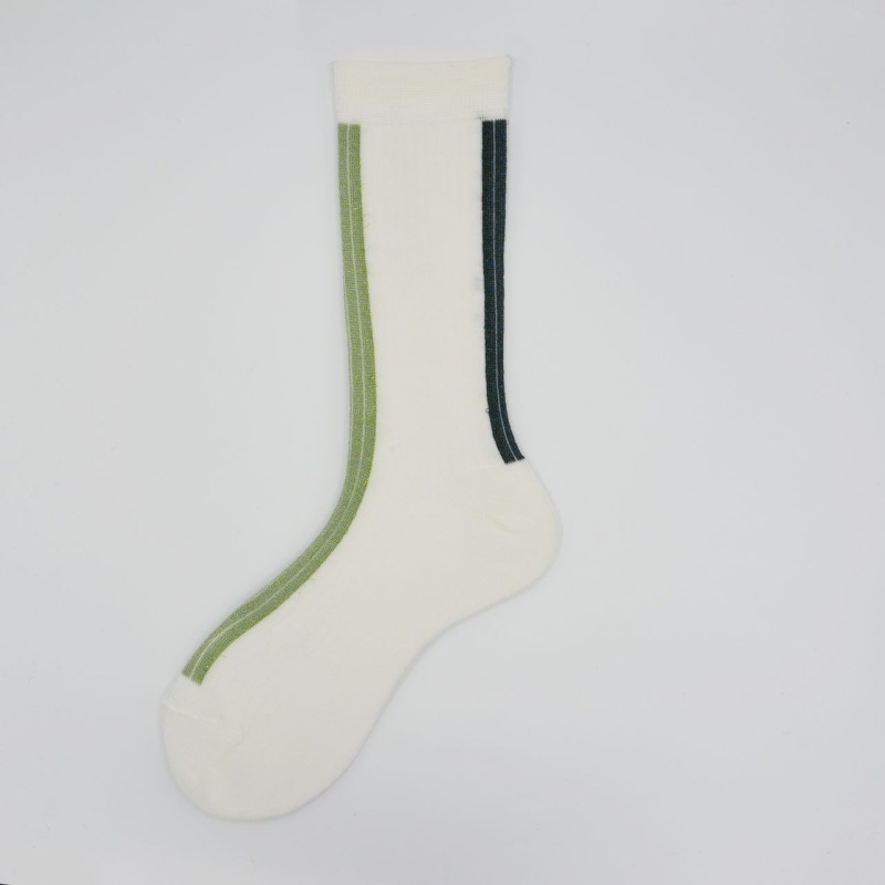 Calza corta in lana vergine e lurex...