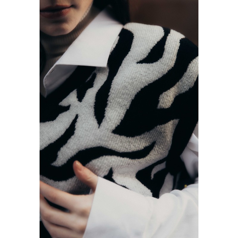 Gilet in lana e ciniglia in fantasia...